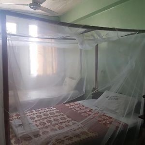 Budget Zimmer mit zwei Einzelbetten